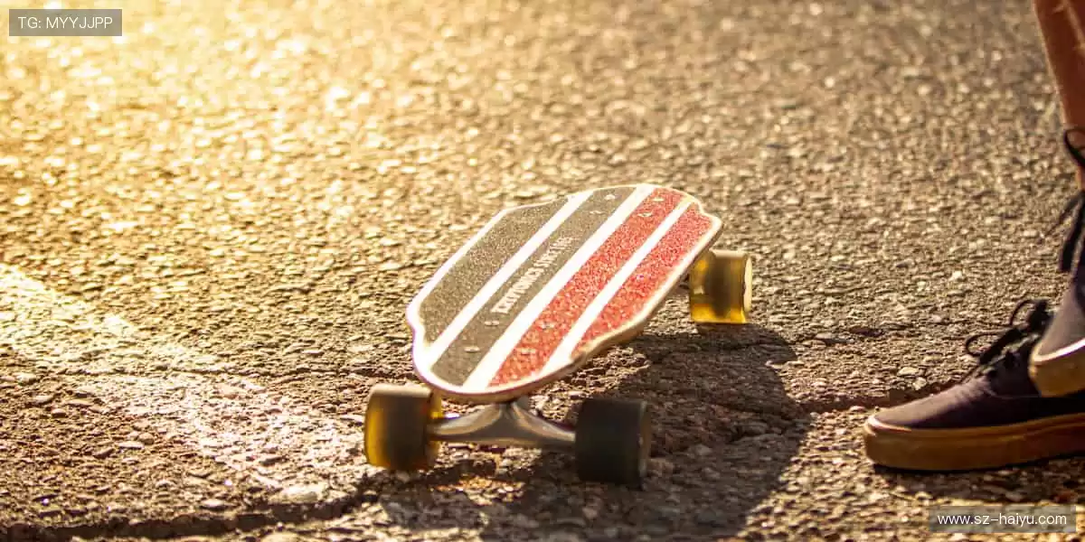 实时解说，你的专属观赛搭子！🎙️🎮